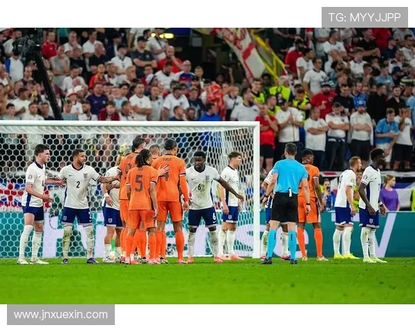 丹麦足球明星在欧洲杯的辉煌历程与传奇瞬间回顾 丹麦足球明星在欧洲杯的辉煌历程与传奇瞬间回顾