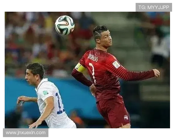 足球明星换球衣的背后故事与球迷互动的独特方式揭秘