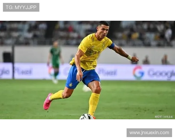 全球足球巨星汇聚一堂的明星名单及其辉煌成就解析